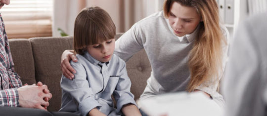 Comment aider un enfant à surmonter sa timidité